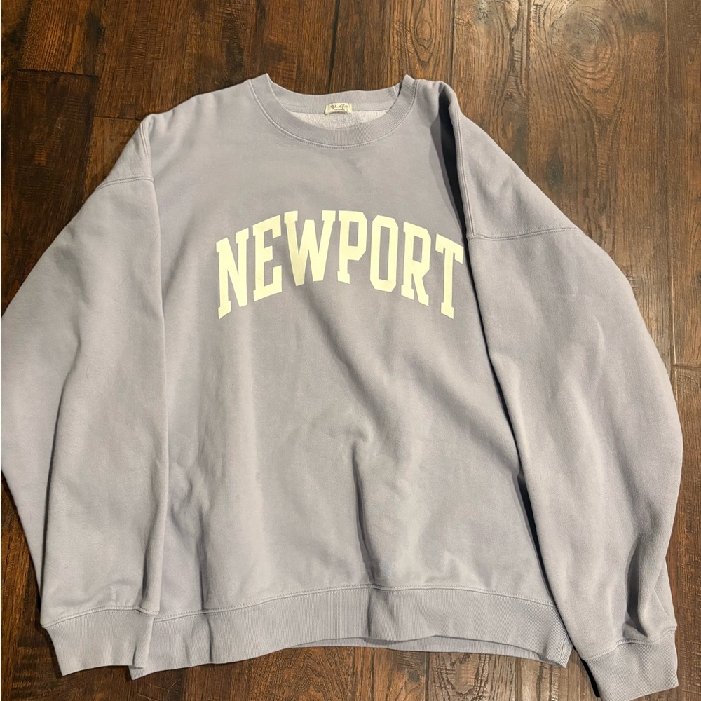 Brandy Melville Newport Lavender Men's Crewneck Sweater
